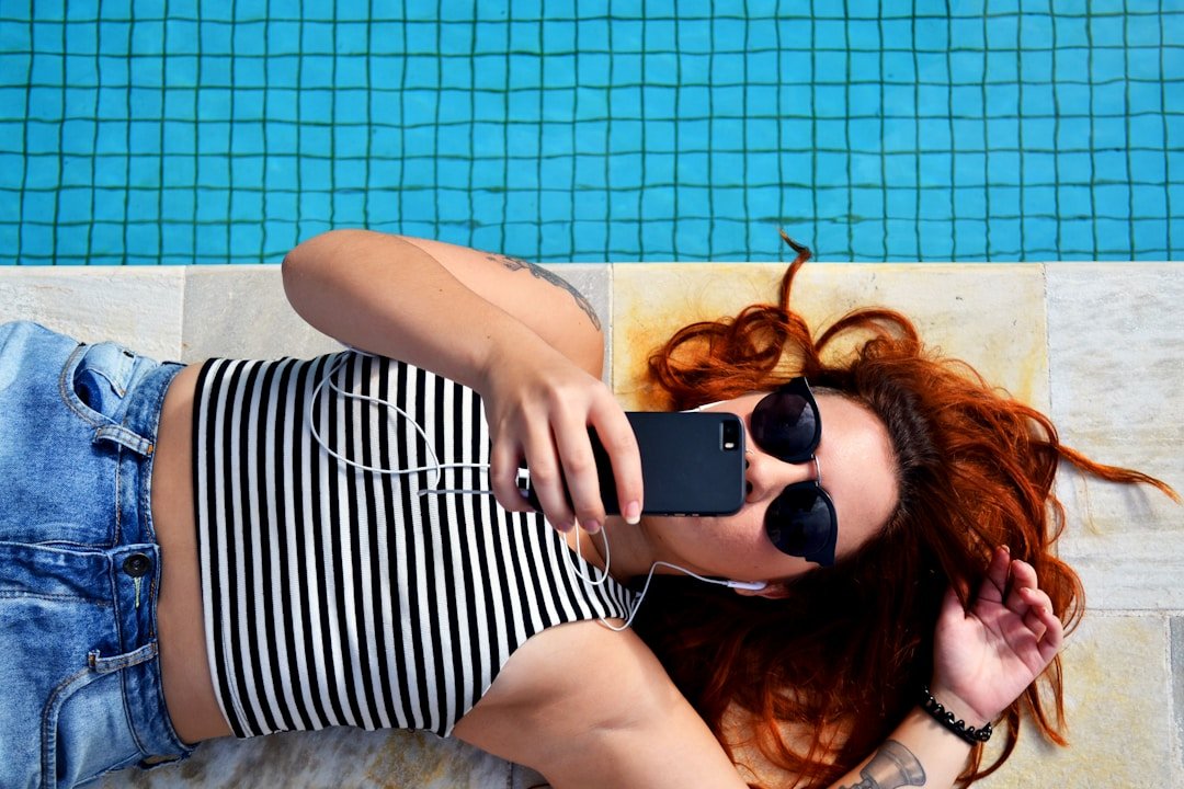 Tips for Relaxing and Having Fun During Downtime in College